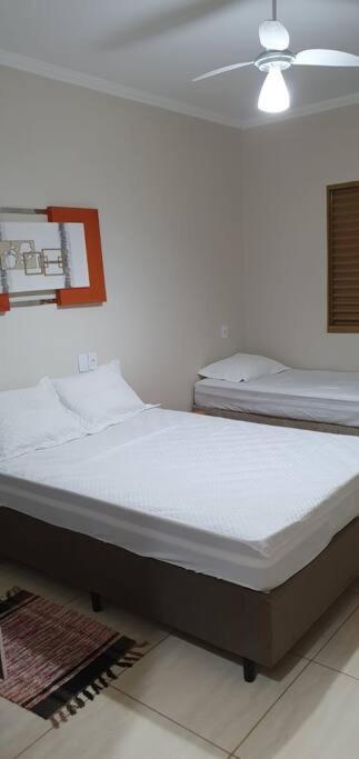 Resort&Lazer Piscinas, Beach Tenis, Bike, Golfe, Pesca, Ar, Wifi Fibra, Tv A Cabo E Lareira Águas de Santa Barbara Extérieur photo